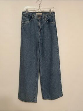 Levi's Wide-Leg Jeans in Medium Blue Wash